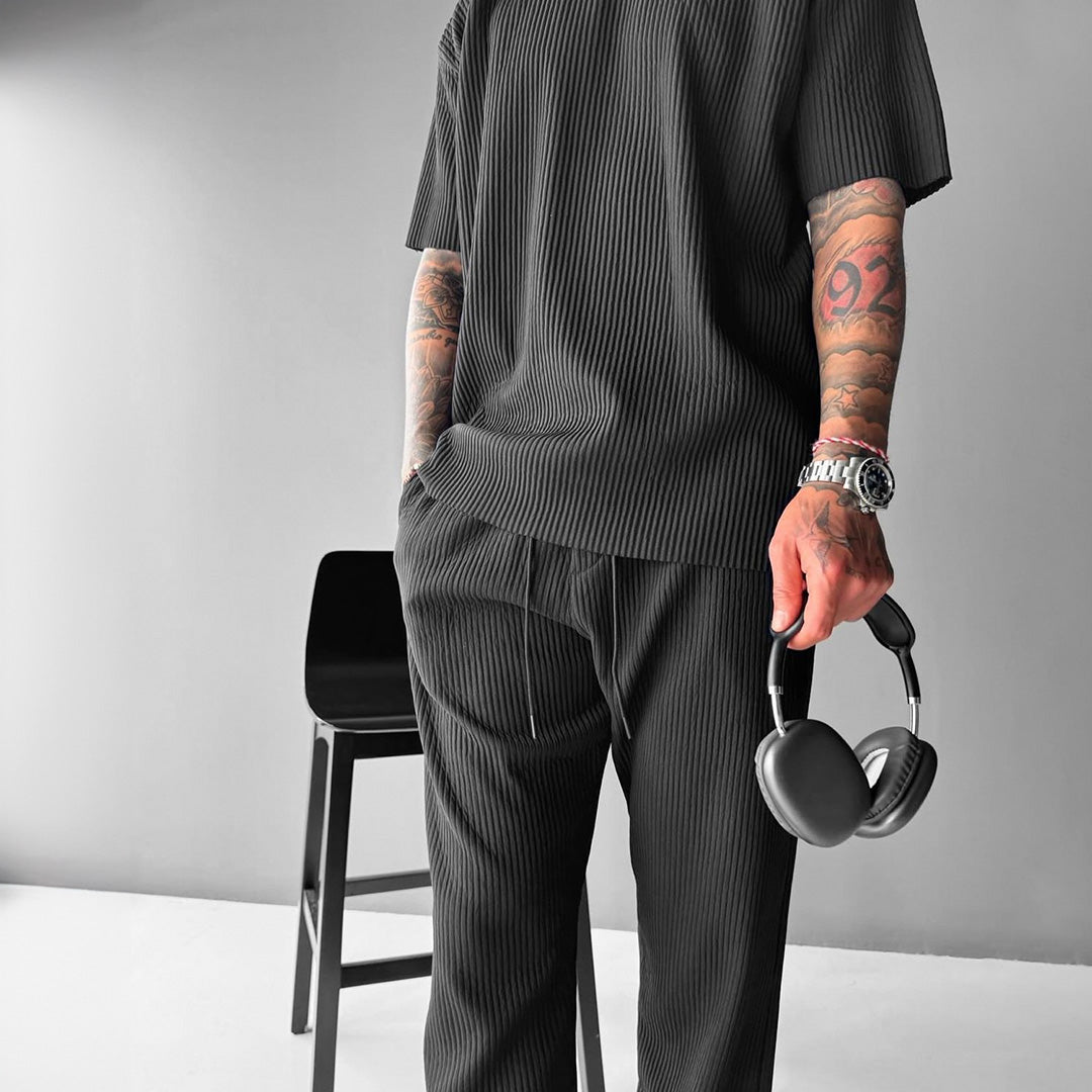 O Neck T-Shirt & Trouser Set - Black